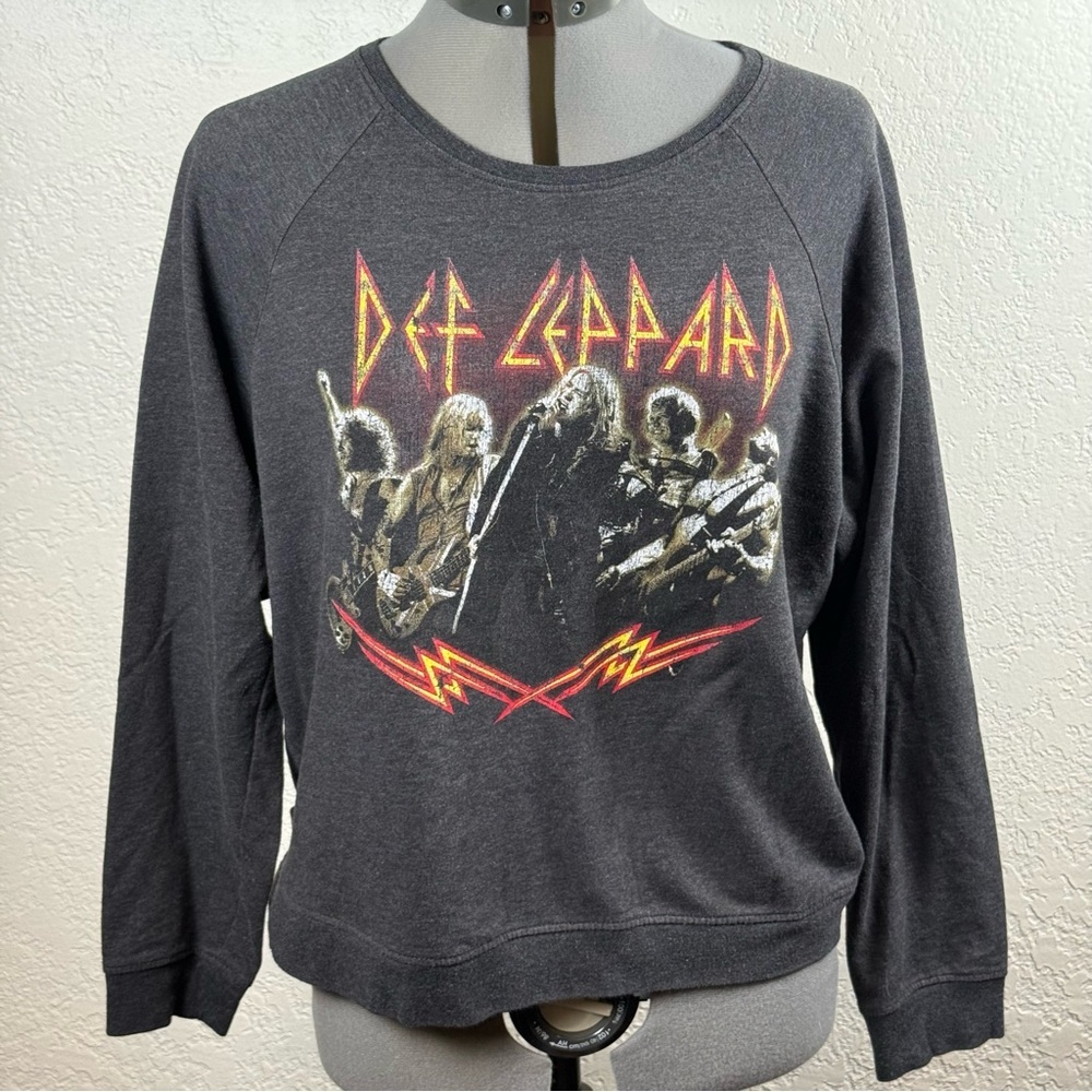 Def Leppard Graphic Sweatshirt XL Charcoal Gray Long Sleeve Band Tee Top